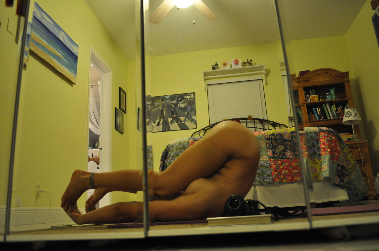 flowerofpassions:  I started out exercising then I ended up naked and taking weird