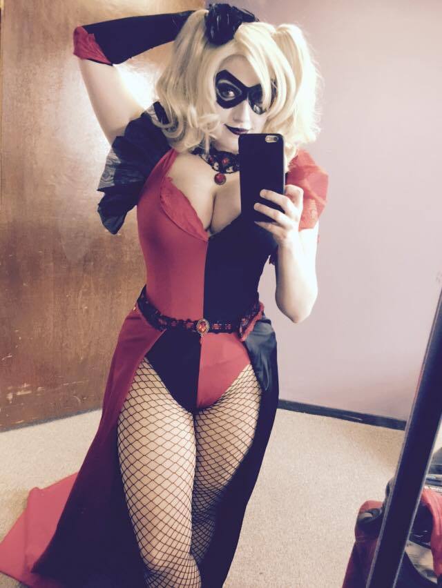 sensualphotography:  Ohhh should I for Halloween ?  Yes