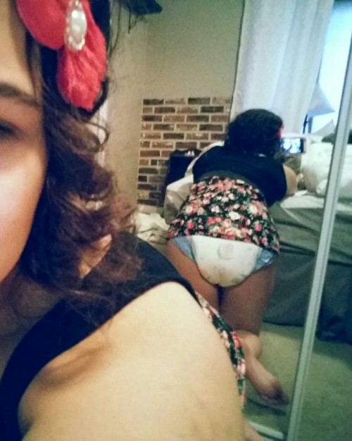 daddeeslilkitten:  Fun wif my new diapers adult photos