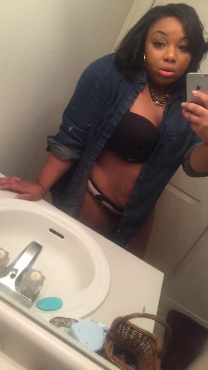 thesehoesaintloyal713:  #thesehoesaintloyal