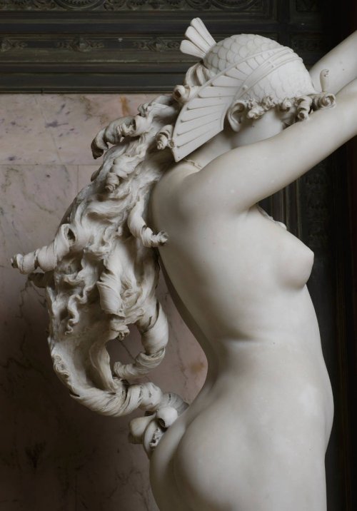 soaveintermezzo: Chioma di Berenice - scultura di Ambrogio Borghi
