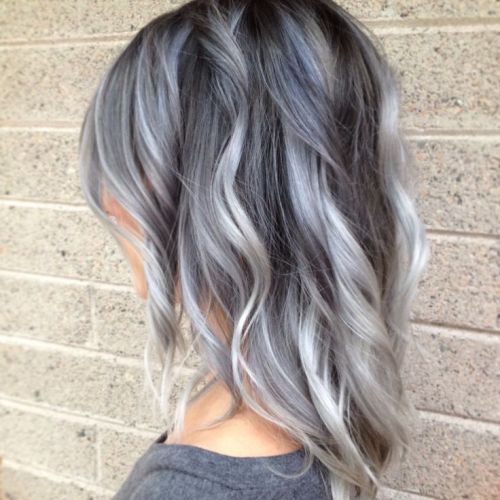 fuckyeahhairstyle:  black and gray ombre balayage