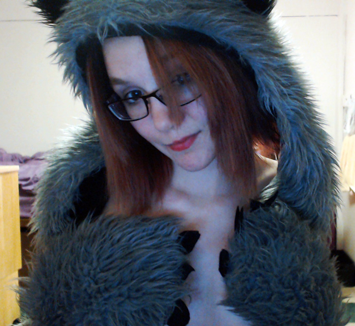 silencedcathedral:  trying to pick a new avatar picture for MFC. I figured that since