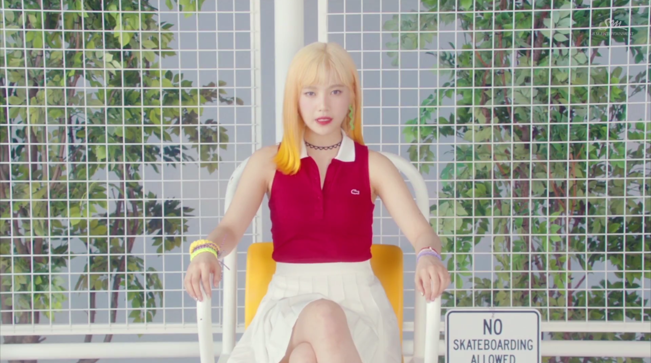 Russian Roulette Red Velvet 2016 Mv Screencaps