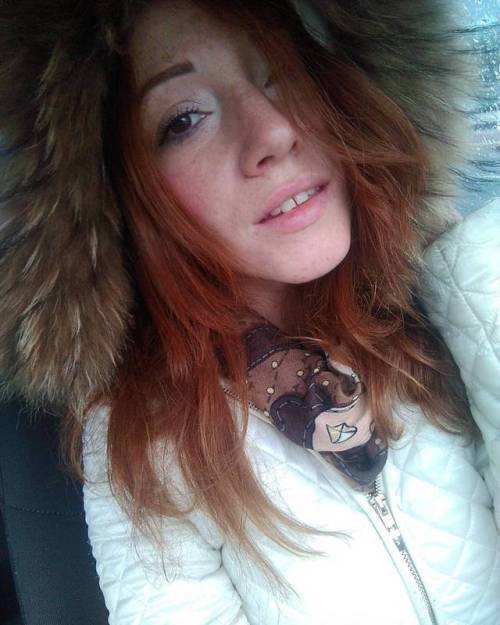 It s cold here ehehhe #suicidegirls #candyhell #model #glamour #guess #redheadstyle #redhead #autumn