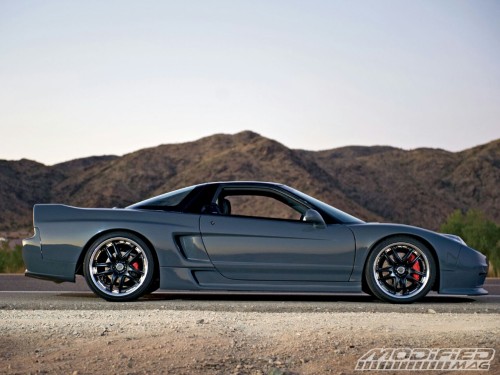 automotive-lust:  One very dope-lookin NSX