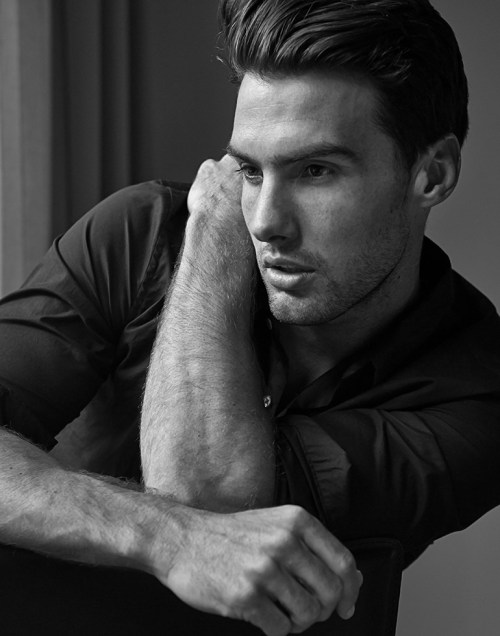 libraryofcongresshh:mansexfashion:photographer: Paul Fitzgerald model: Mitchell Wick 