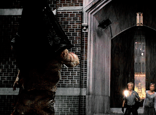 SILENT HILL (2006)dir. Christophe Gans