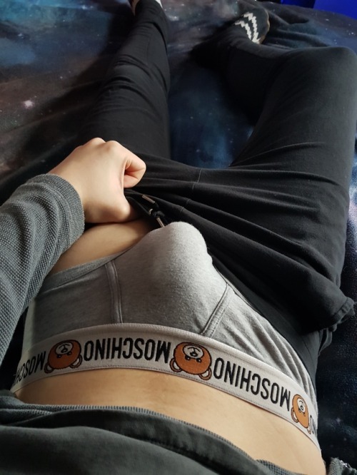 Come check 20+ categories through the tags on gaysexyness.tumblr.com !