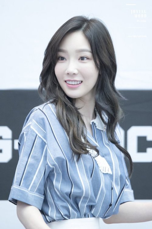 Taeyeon (SNSD) - Casio G-Shock Fansign Event Pics