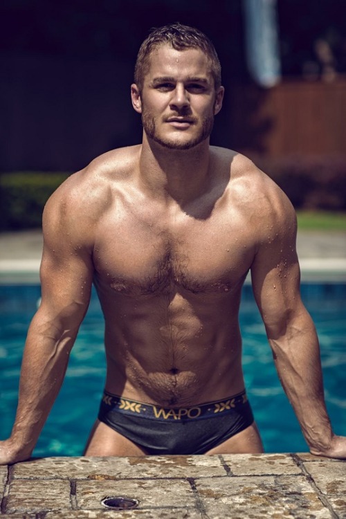 hotfamousmen:  Austin Armacost