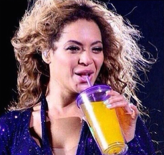 astrocyte: beyonce’s backstage like “ok britney im done now ur turn” 
