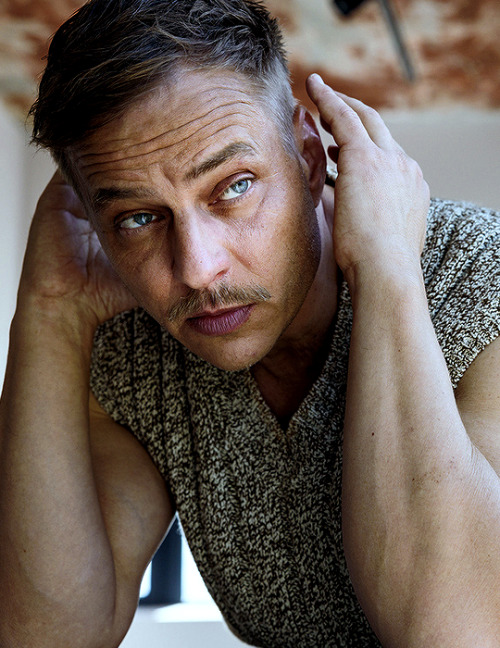 TOM WLASCHIHA ZOO MAGAZINE (2022)