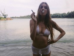 gypsyone:  smokin hawt