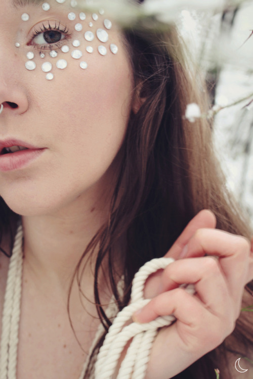 Crystalline • self-shot February 2018get the six-photo set onAmateurPorn • Chaturbate &bul