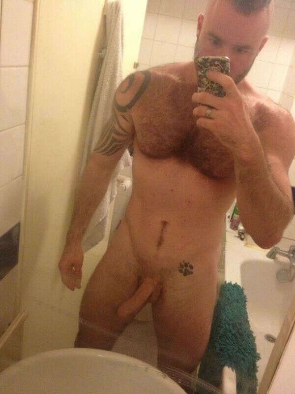 biblogdude:  Diude you don’t need to point out that damn fine uncut cock. I see