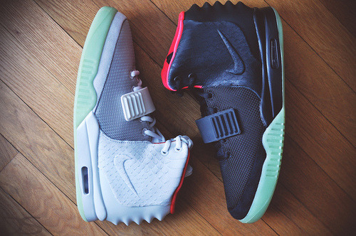 x-dopeshit:  http://x-dopeshit.tumblr.com 