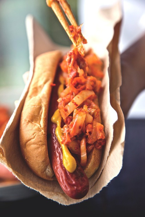foodluxury:  Love Food? This blog is for you. 