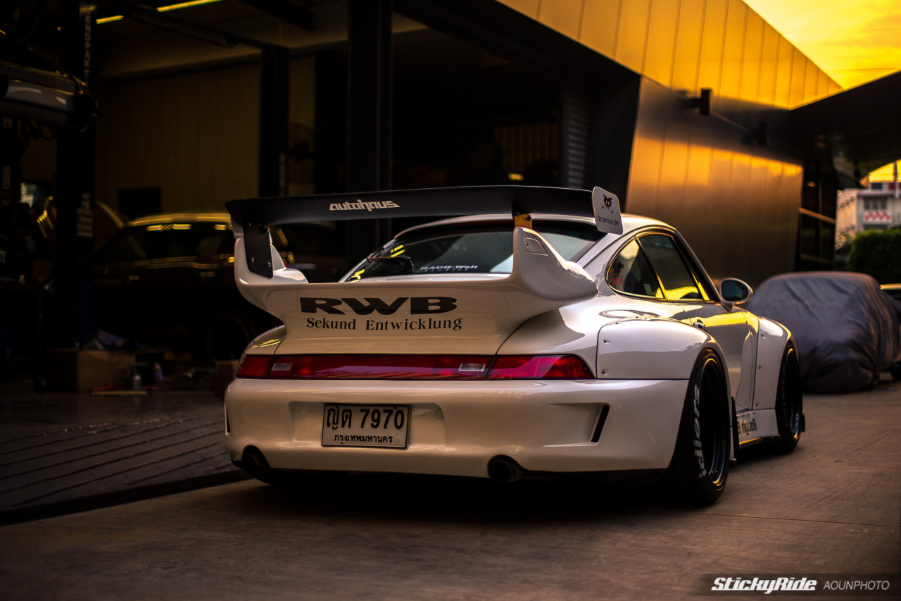 upyourexhaust:  RWB THAILAND | 2015 NEW YEAR PARTY via StickyRide 