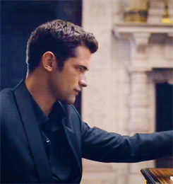 lovesthegame:   New money, suit and tie  