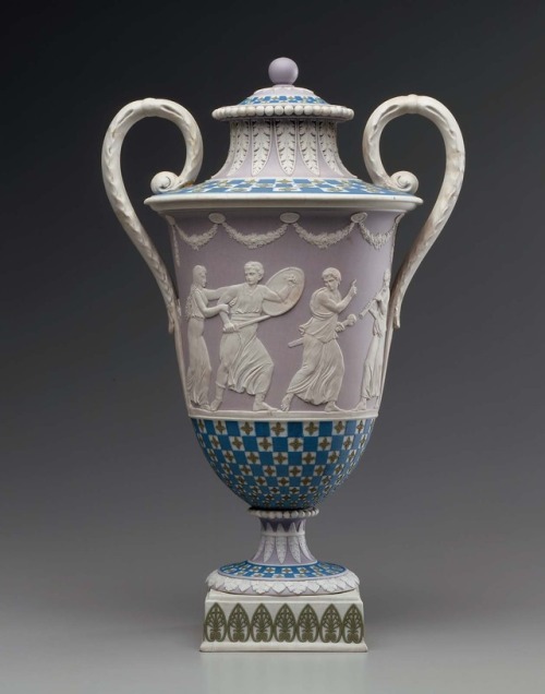 didoofcarthage:Vase depicting Achilles in Skyros among the daughters of LycomedesEnglish (made at We