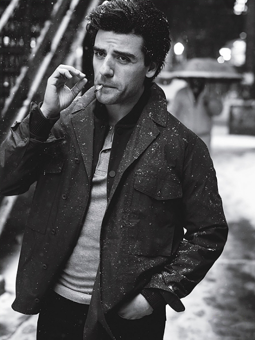 kyluxlovechild:feliciahardy:Oscar Isaac photographed for Details MagazineWHYYYI swear that this woul