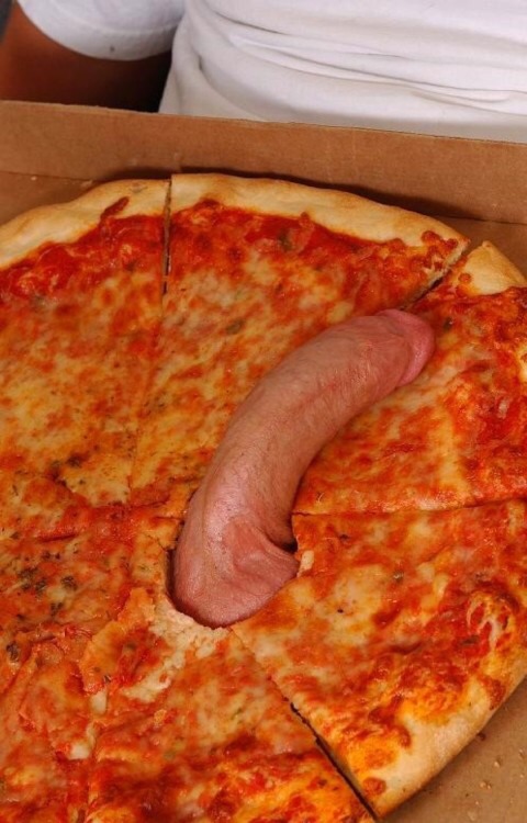 gayboyyyyy1234567890:  I’ll eat some pizza 🍕🍕