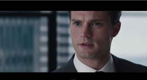 alejandra-6:Just Cristian Grey… no podes ser tan lindo por dios