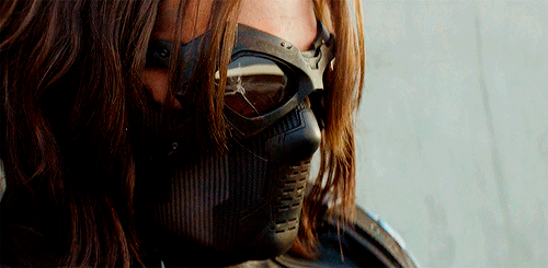 someone-like-robsten:Ready to comply.