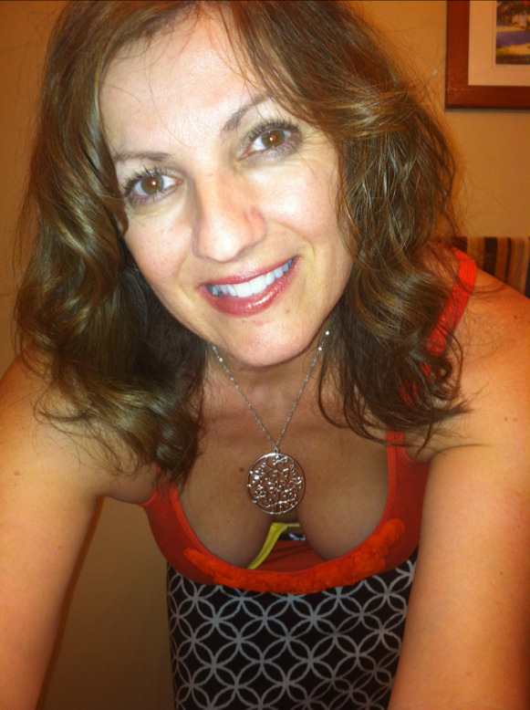 bdzero13:  Which view of her big MILF titties do you prefer?