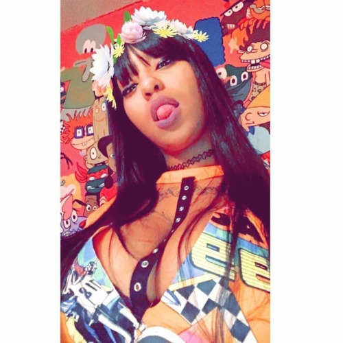 internethoess304:  Check out my shesfreaky.com page  @ INTERNETHOES304 THE HATERS ON HERE KEEP RUNNING BACK TELLING THESE HOES.
