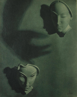 carrefouretrange:  Revue des Monants, 7.1932-33,