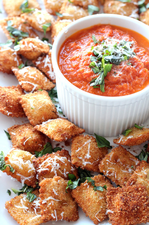 foodluxury:  Love Food? This blog is for you. 