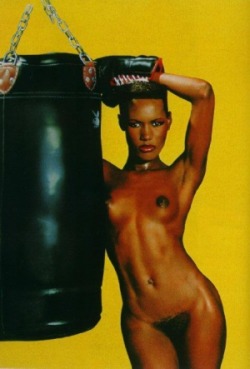 ditirolez:Grace Jones