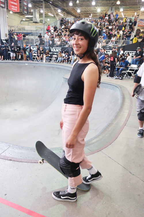 Vans Pool Party 2019The force was with everyone last Saturday, May 4th at the Vans Skate Park in Ora