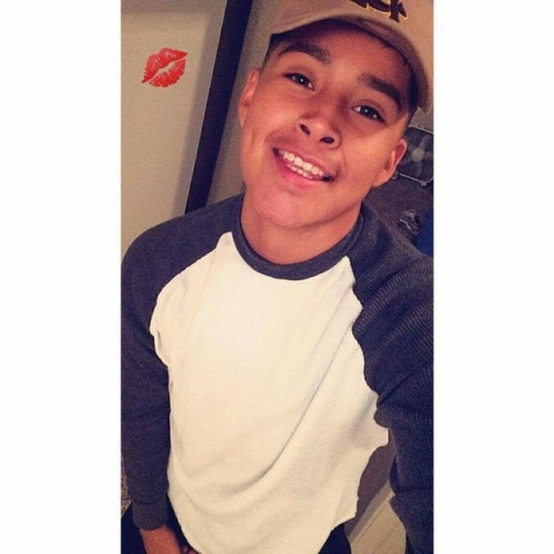 nativets2020nm: juicedupjay15: vigiljr: Wanna text 505-686-9082 Oh yeah Yum Isn’t he a trans? 