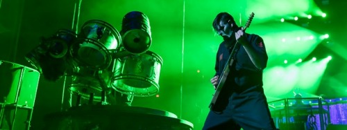 Porn photo slipknct:  Slipknot performing at Chesapeake