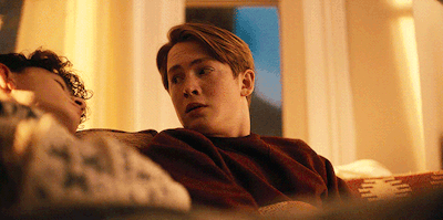 counting-stars-alone:I never noticed it before, but like???? Is Nick looking at Charlie’s