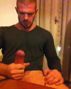 daddyscent:  &ldquo;Clothing Optional.&rdquo;