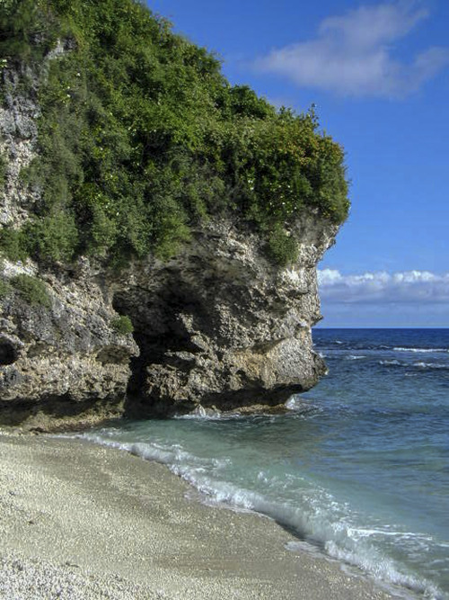 Flashback Fridays: Saipan 2002
Camera: Olympus Digital Camera D-550
Aw man, going through these pictures really made me miss Saipan. I can’t believe that it’s been 12 years since I’ve been back! And in November it will be 20 years since my family...