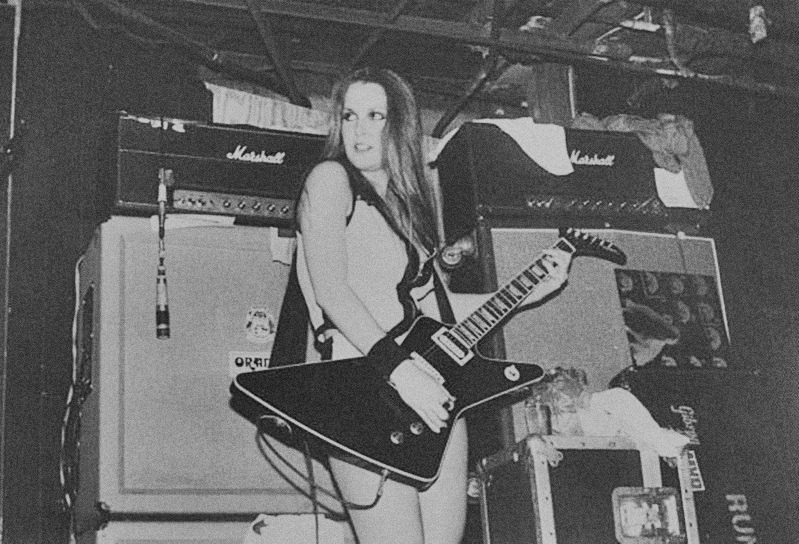 lita-ford-photos:  Lita Ford,1977 