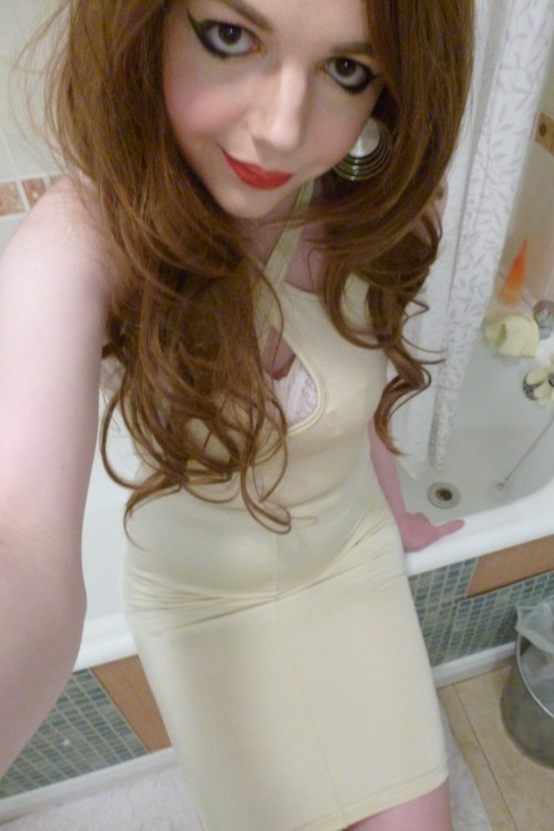 lucy-cd:  Pictures  New Dress, looks beautiful porn pictures