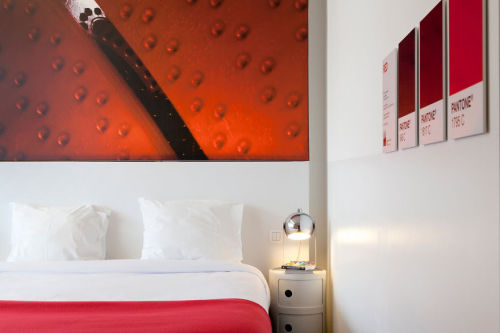 thebrandintelligencer:The Pantone Hotel in Brussels offers eyepopping colorful sleeps. You can crash