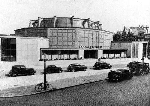 Bouwcentrum, Rotterdam, J.W.C. Boks, 1946-49. View this on the map