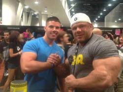 xcomp:  Gigantic Justin Compton and friend!