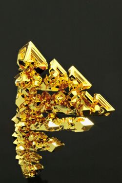 Themineralogist:  Octahedral Gold Crystals (By Fluor_Doublet)