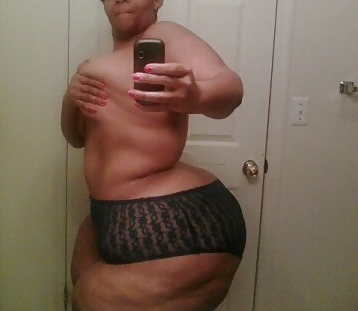 phearphactoruniverse:Damn… great body 3