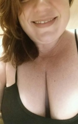 kittykunt420:  The girls wanted to say Happy