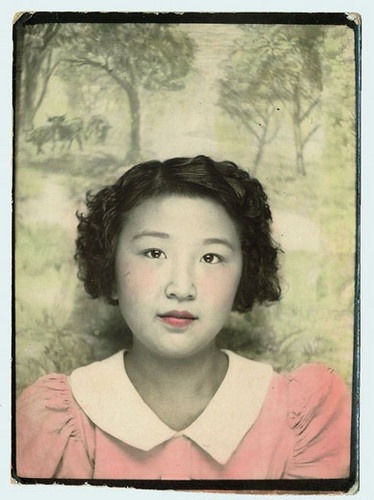 poppies-for-ophelia:  Vintage Photo Booth Pictures 