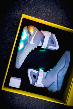 airville:  Nike Air Mags by JDalcour